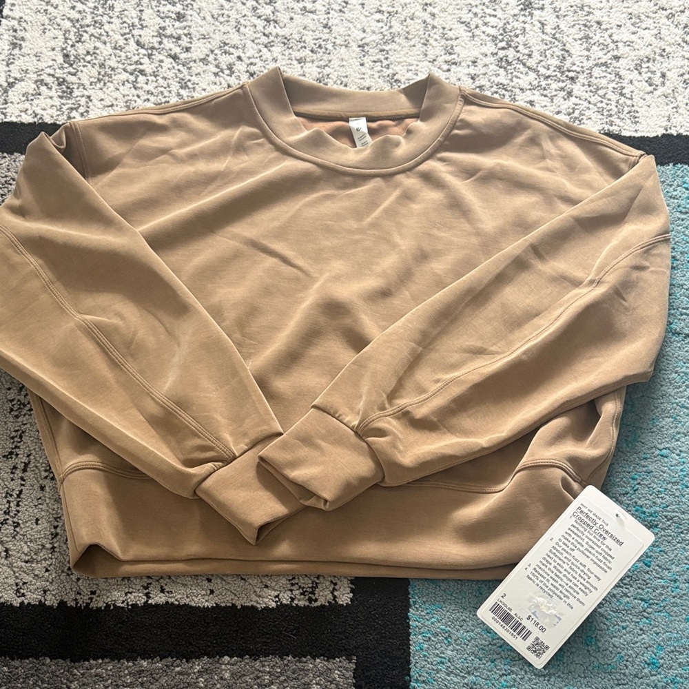 NWT lululemon Softstreme sweatshirt